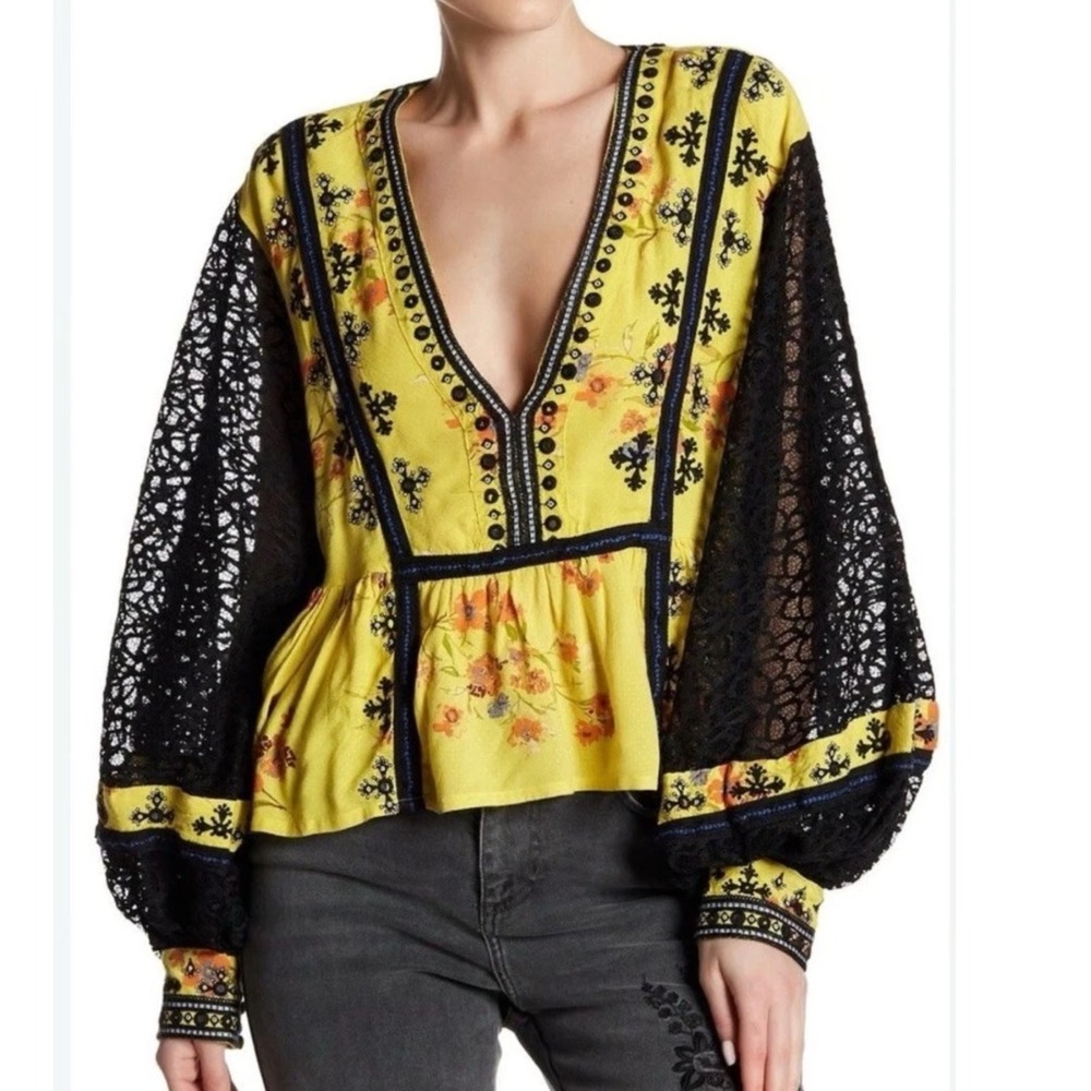 Free People Chartreuse Yellow Floral Mirror Lace Sleeve Blouse OB712586 XS